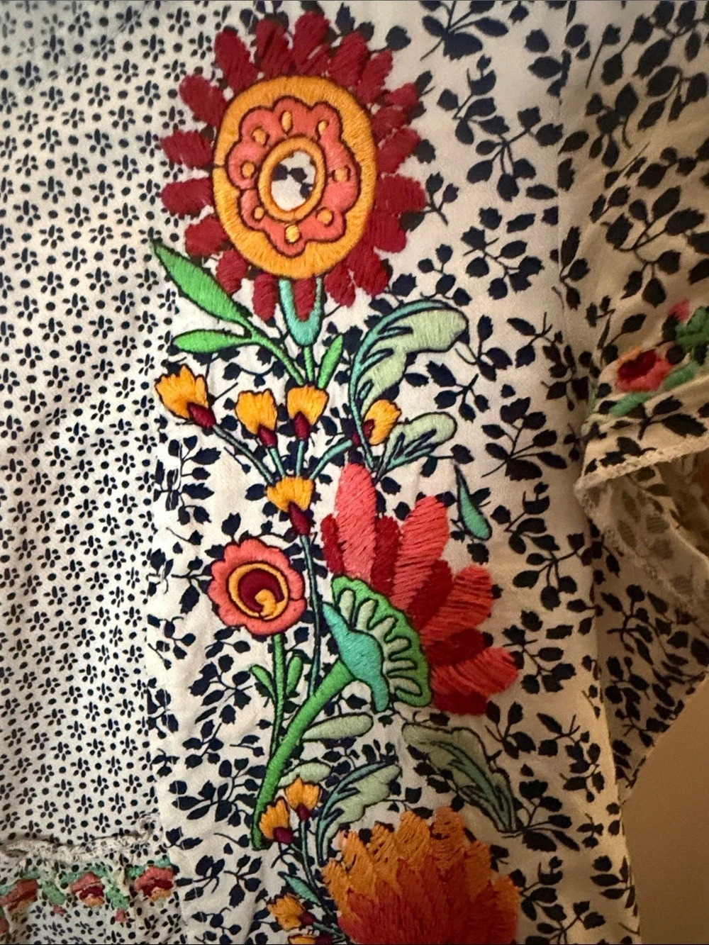 Double D Ranch Floral Embroidered Top - Picture 4 of 4
